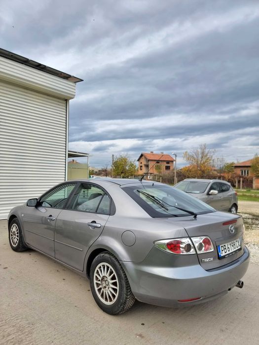 Mazda 6  1.8 Бензин