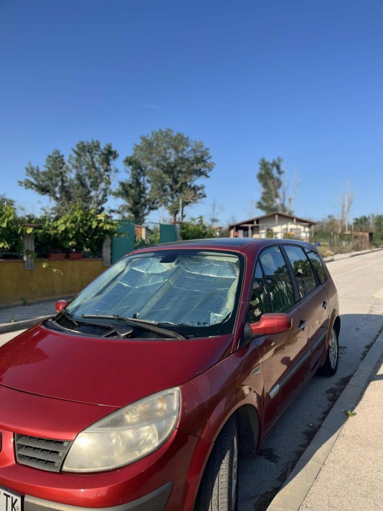 Продавам Renault Scenic II 2.0/16V, газ/бензин 2004г.