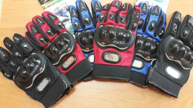 Новые, защитные мото перчатки "Pro Biker" отличного качества!
