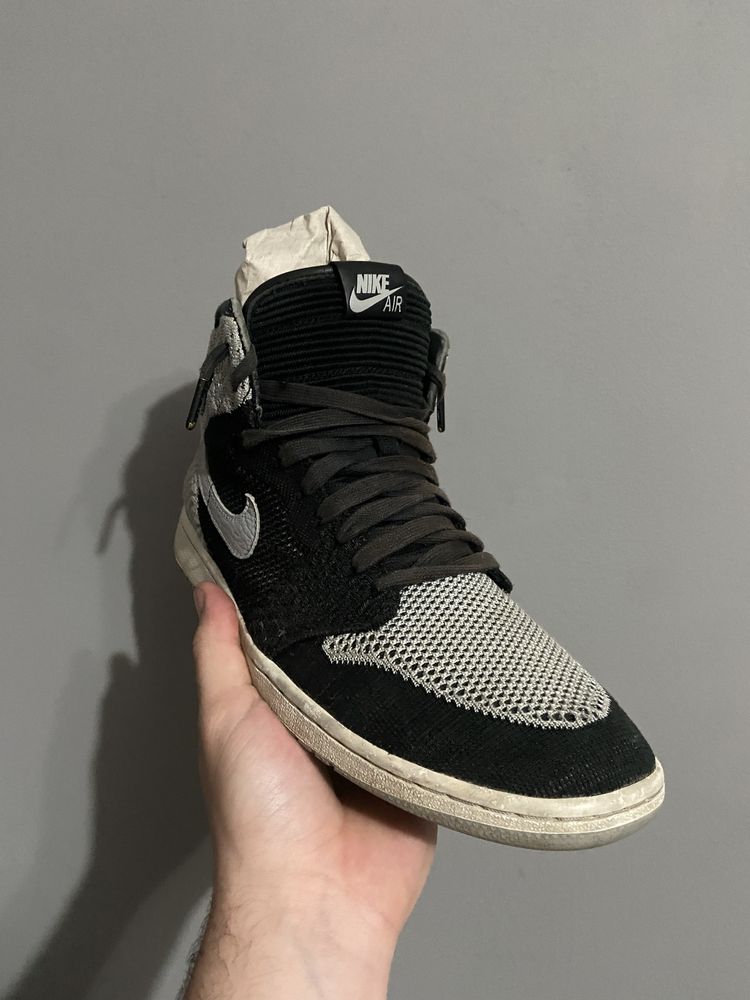 Jordan 1 Retro Flyknit Shadow