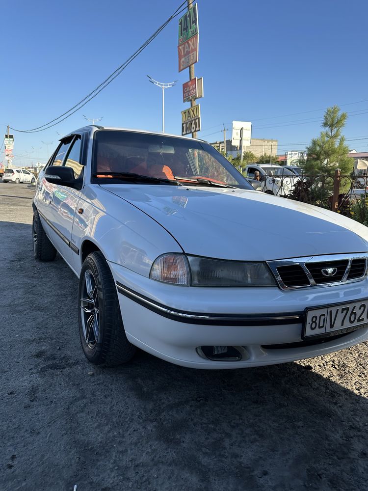 Nexia 1 sotiladi 2005