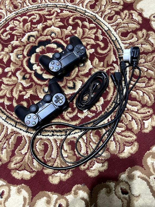 Playstation 4 slim 1tb