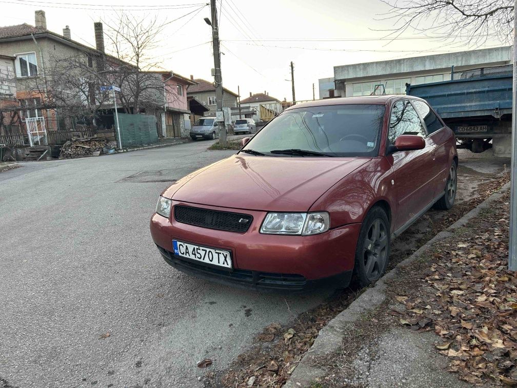 Продавам а3 8л на части 1.8адр 125кс