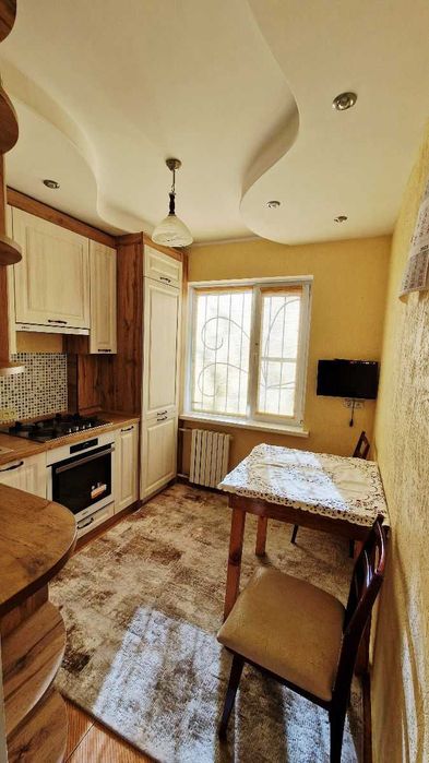 Етаж от къща в Левски