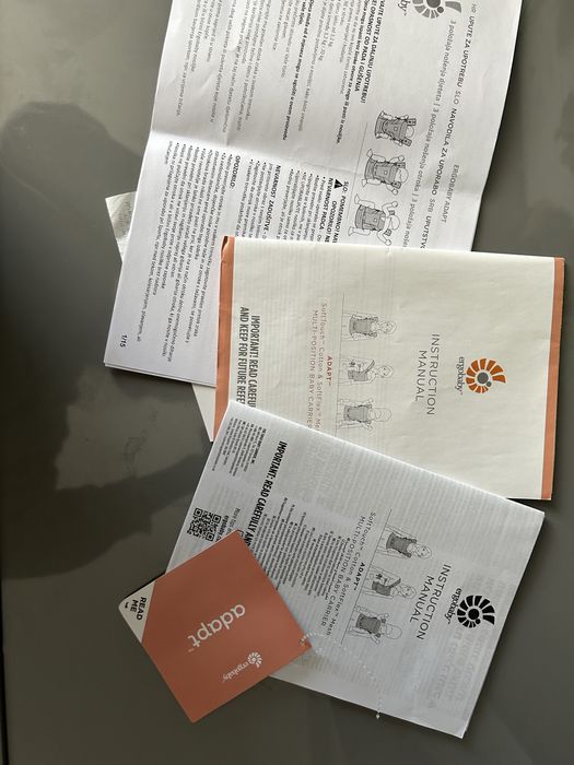 Ergobaby adapt бебеносене + подарък смукалки