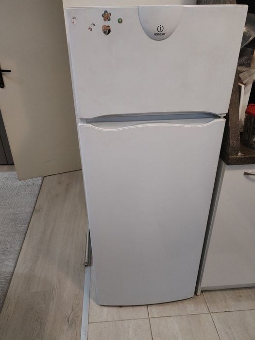 Хладилник - INDESIT