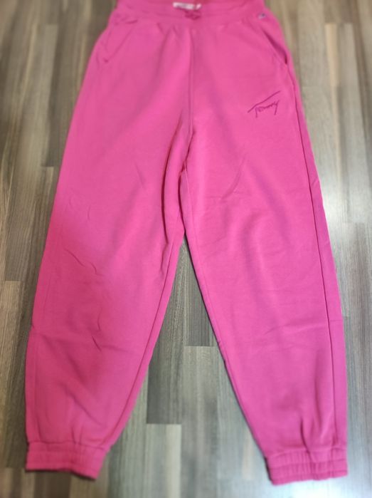 Дамски анцунг Tommy