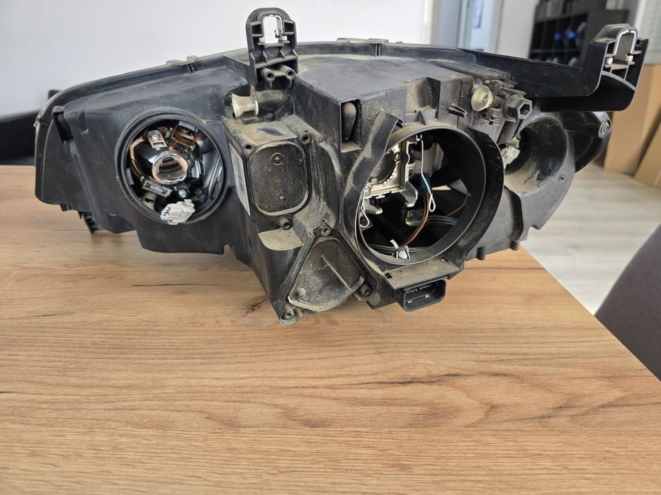 Faruri / stopuri BMW E70
