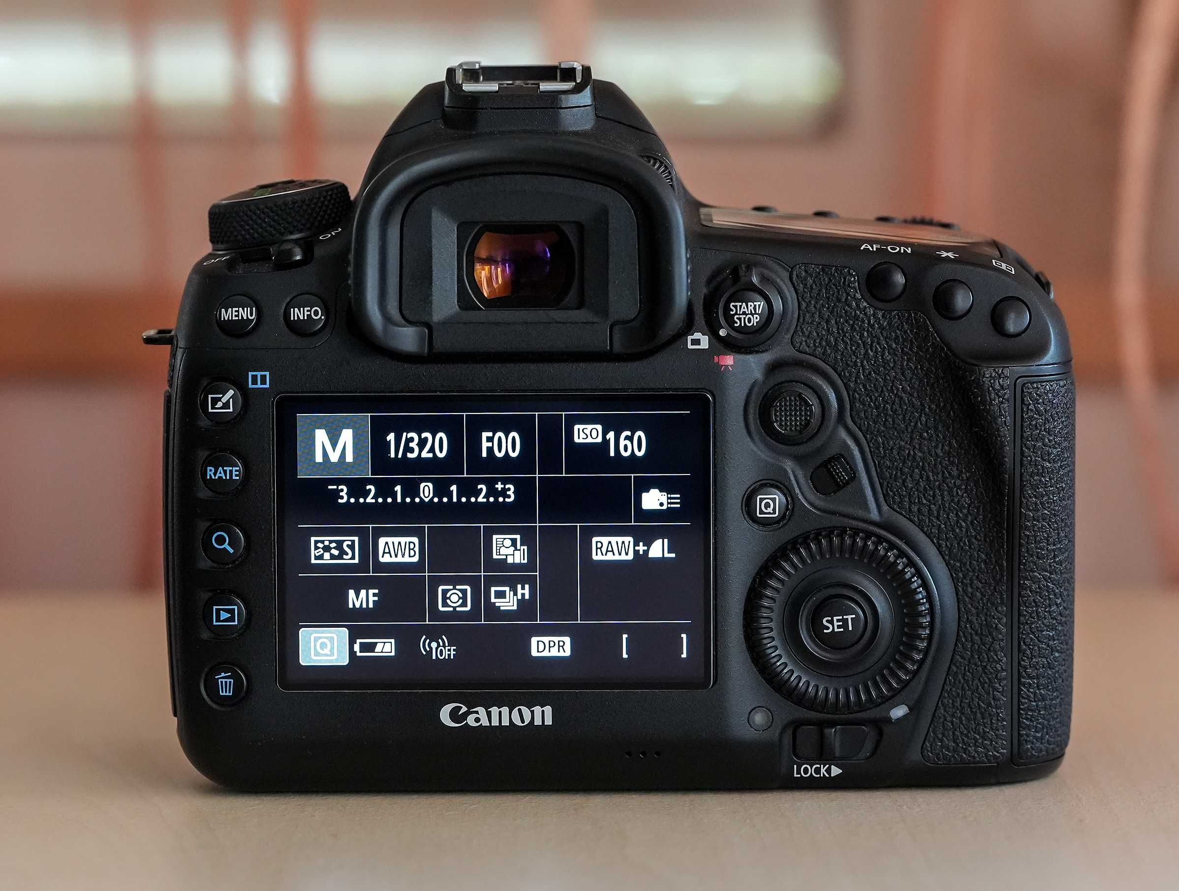CANON 5D Марk IV - Перфектен!