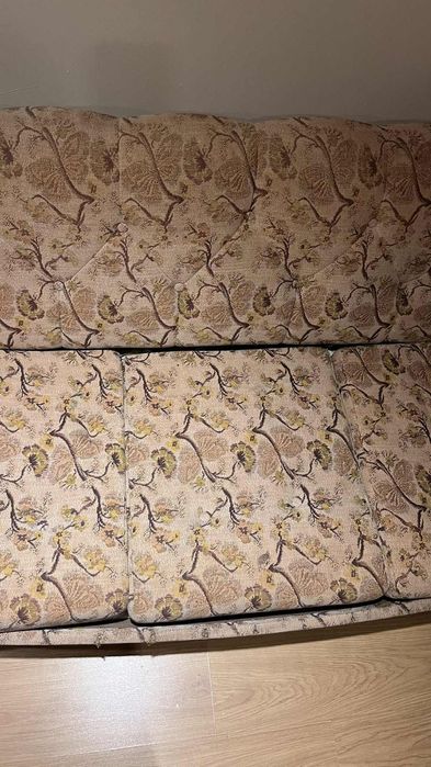 Подарявам Диван ! Гр. Варна