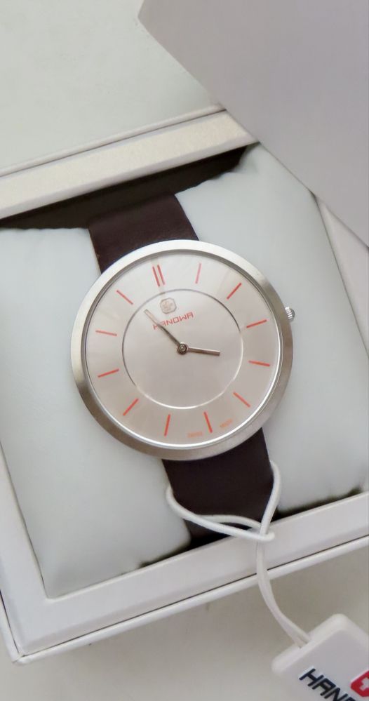 Дамски часовник Hanowa Swiss Lady 42mm