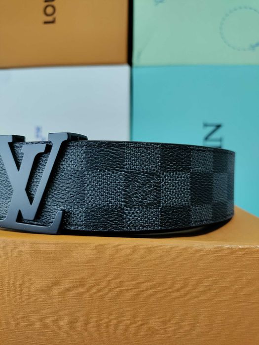 Curea Louis Vuitton neagra 120 cm