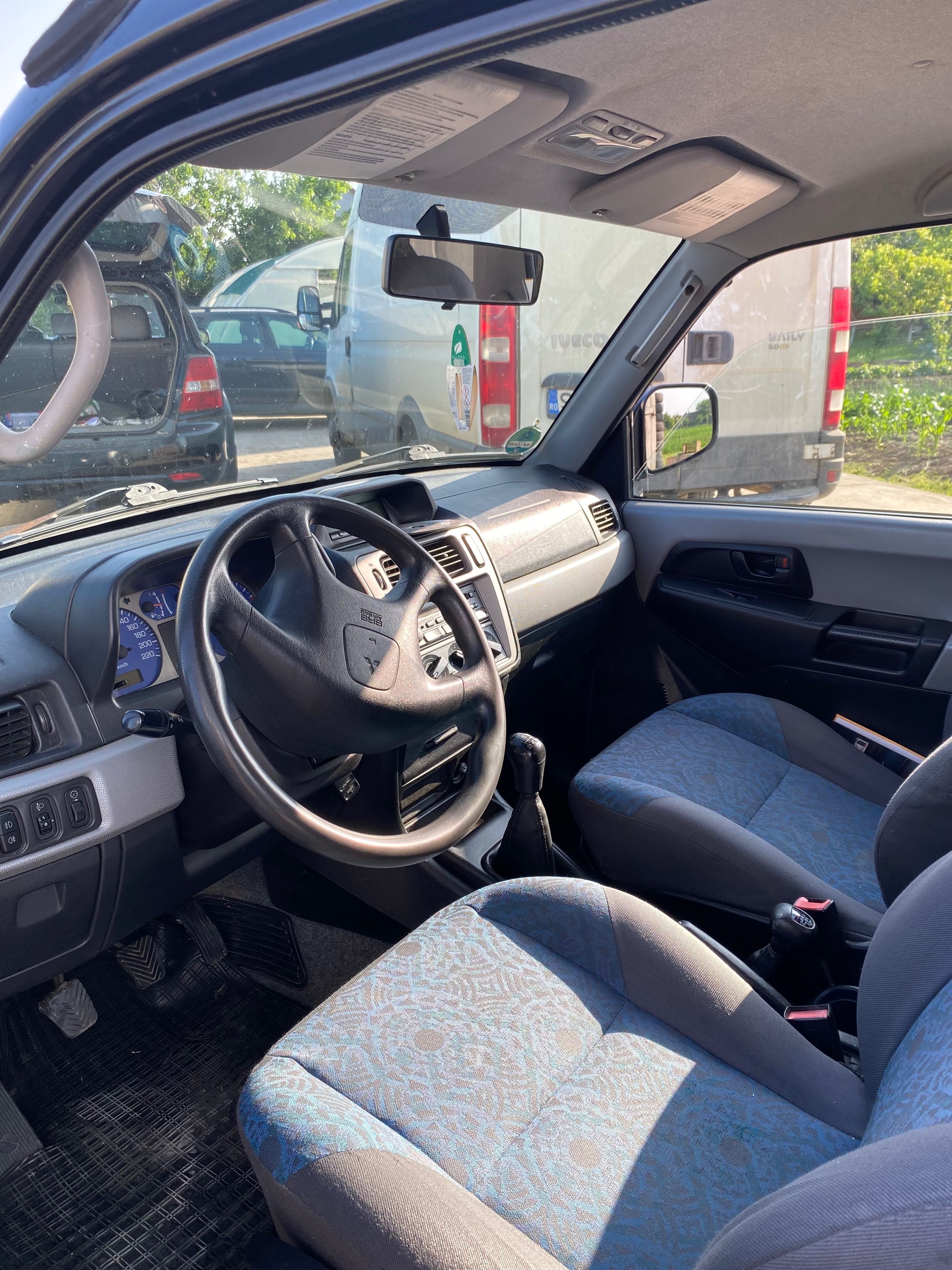 Vand Mitsubishi Pajero Pinin