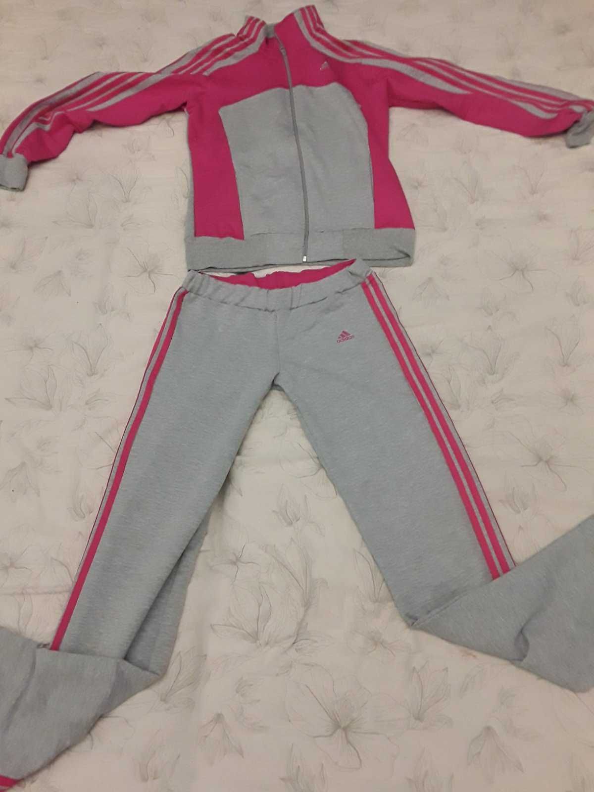 Екип Анцунг Adidas женски XL 32лв.