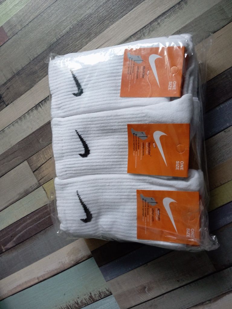 Универсални  чорапи nike