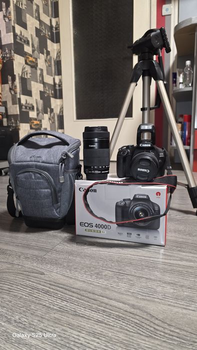 Фотоапарат Canon EOS 4000d+efs 18-55mm