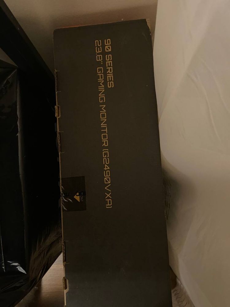 Монитор AOC G2490VXA/01  Черного цвета