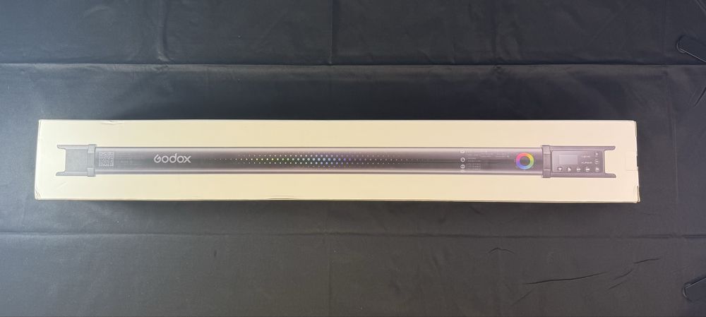 Нова Godox TL60 RGB Tube Light