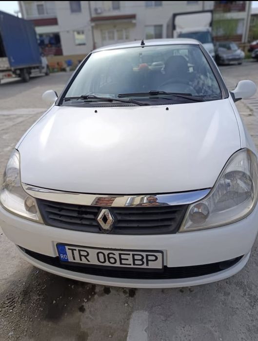 Vand autoturism renault simbol ,an 2010, 170000 km stare buna