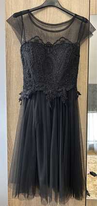Официална къса черна рокля