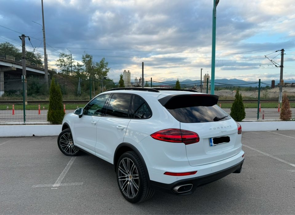 Porsche Cayenne 2016 facelift