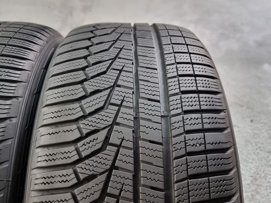 "Dot 22" 225/50/17 Hankook 4Броя: 400лв 6.3мм