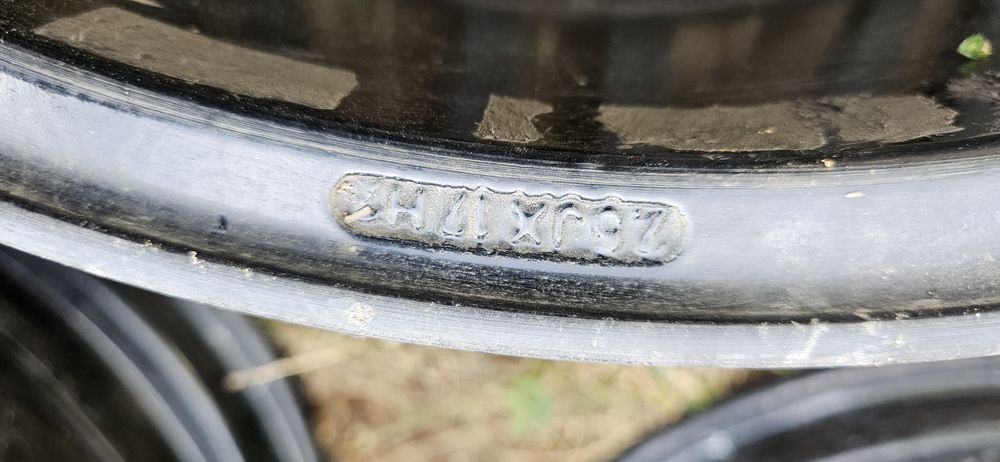 Jante BMW r17 5X120 style 65 et20