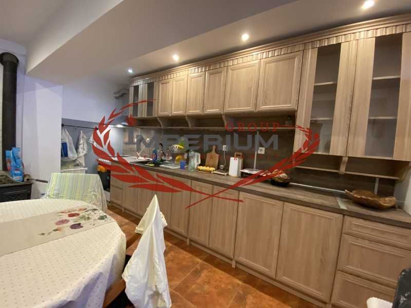 Дава се под наем Къща в Варна, м-т Ракитника - 200 кв.м за 1200 € - Снимка #3