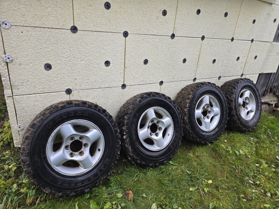 Vand jante + cauciucuri pentru 4x4 -255/65/16