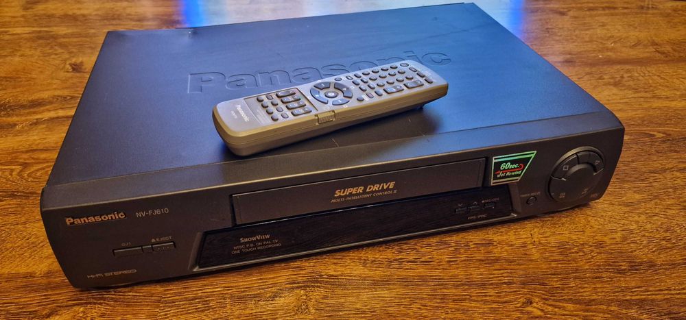 Video recorder Panasonic NV-FJ 610 HI-FI STEREO