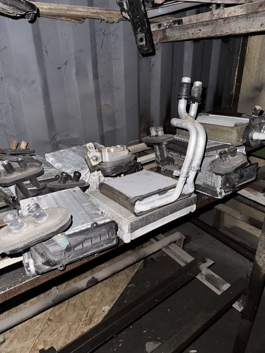 Радиатор печки гольф 3,пассат б3,ауди 100 с4,ауди а6,мазда кронос