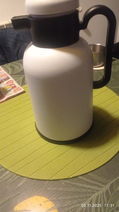 Термоси различни, кафеварки