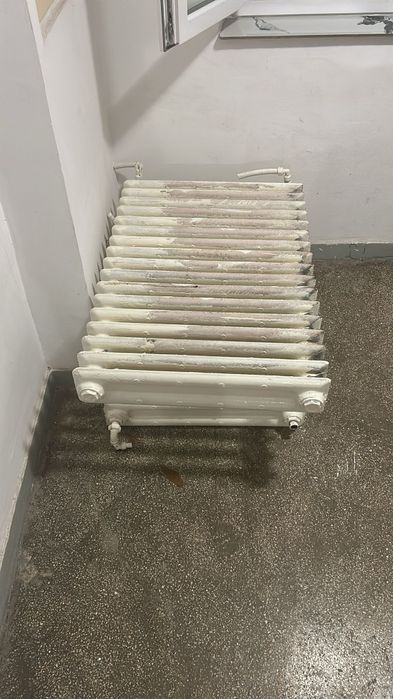 Colectam fier vechi