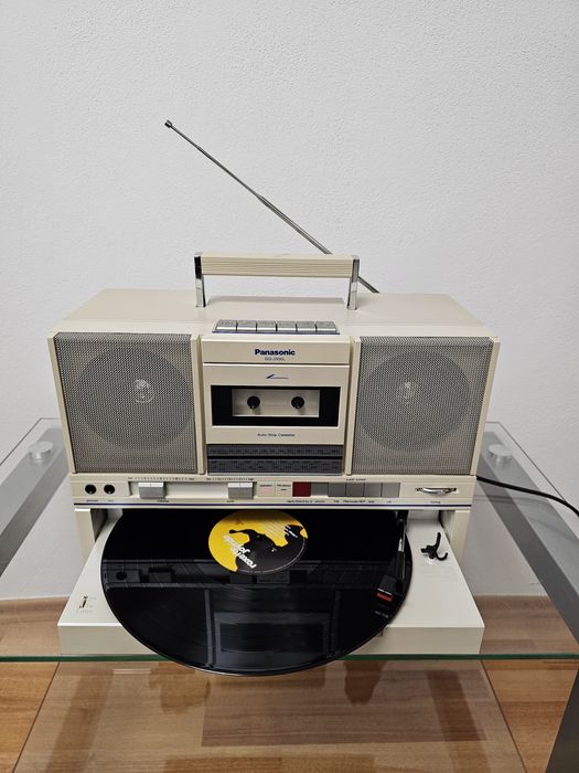 Radio Casetofon cu Pick-up Panasonic SG-J500L