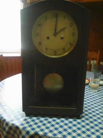 Стар стенен часовник -Юнгханс