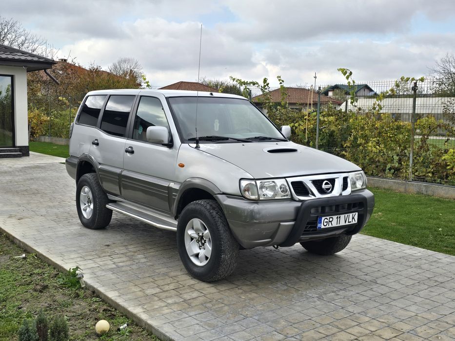 Nissan Terrano II