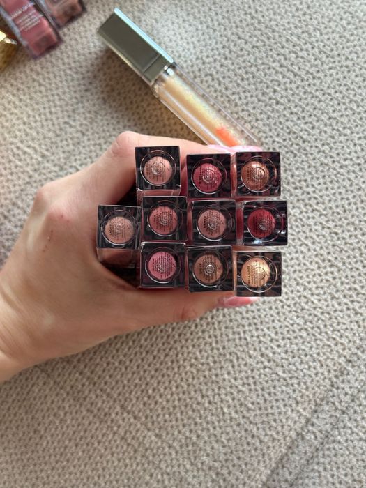 НОВО Лот от 25 продукта на Sigma beauty гланцове, четки, червила