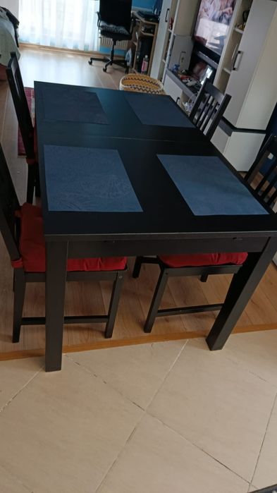 Vând masa extensibila