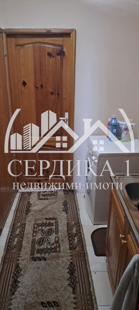 Продава се Тристаен апартамент в Благоевград, Еленово 1 - 63 кв.м за 981 €/кв.м - Снимка #2