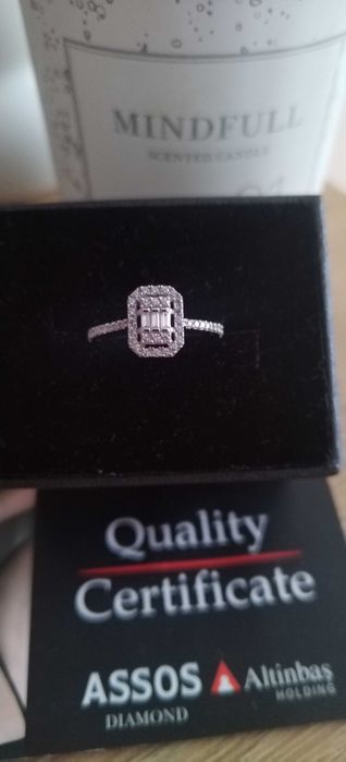 Диамантен пръстен 14к