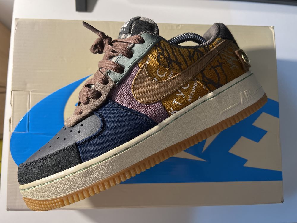 Nike air force 1 Travis Scott