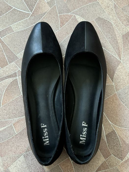 Продам балетки новые