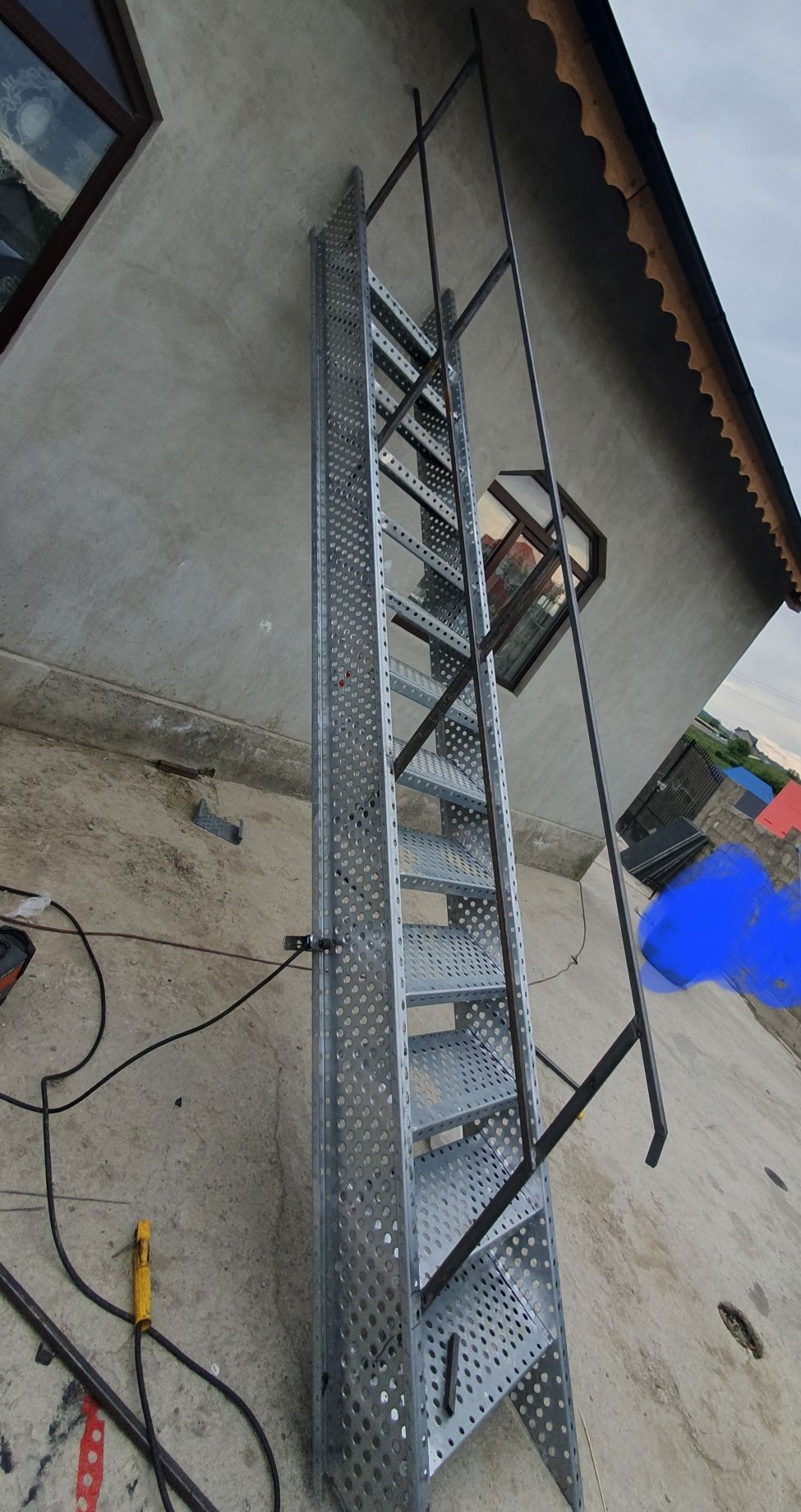 Scari metal 70x27cm 13 trp