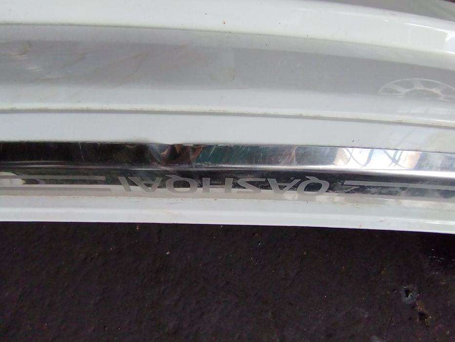 Задна оригинална броня за Nissan Qashqai 2008.