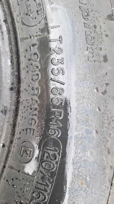 Офроуд гуми 235х85х16