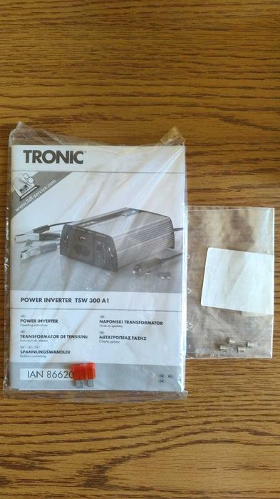 Invertor auto TRONIC 300W - de la 12V la 220V (Sinus Pur) !