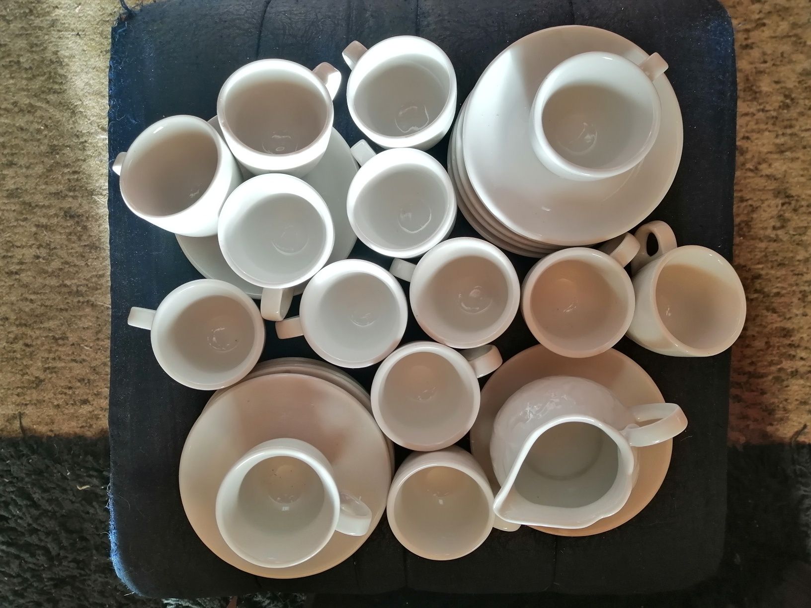 Чашки и чинйки за кафе от порцелан