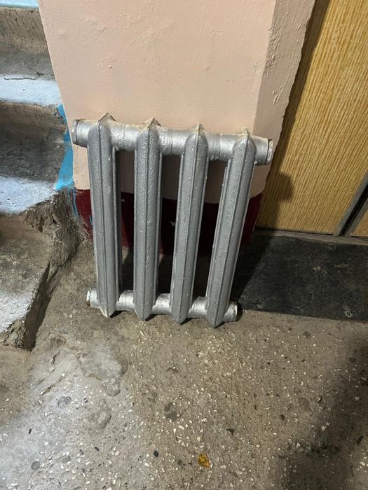 Продам батарею.