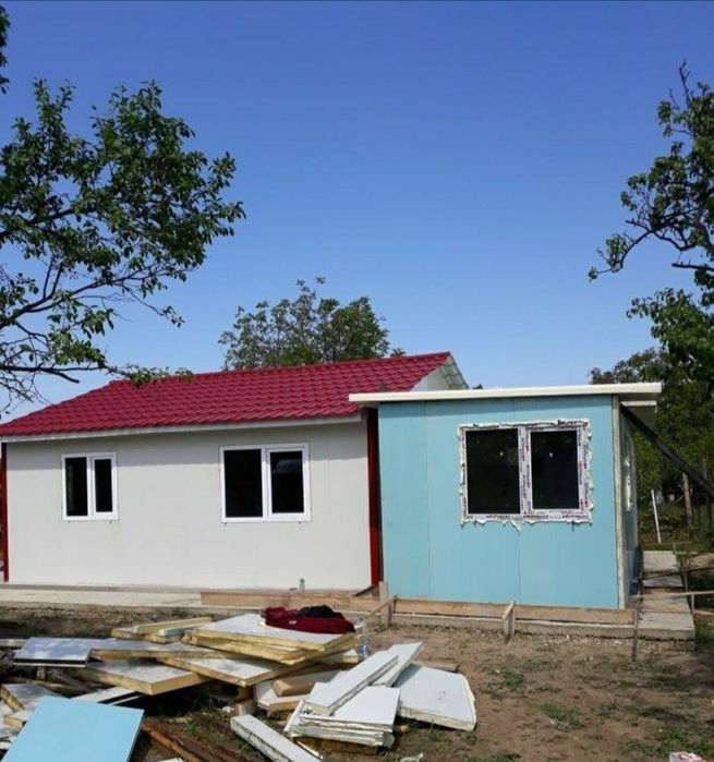 Vindem containere modulare