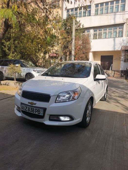 Продаю свою машину nexia3  в хорошем состоянии